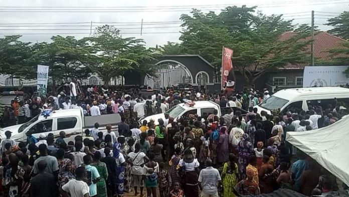 Oborevwori leads other dignitaries to bid Gbagi farewell at Oginibo