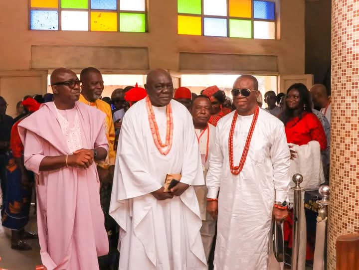 Ugoani of Okpanam makes first public appearance after the rumours surrounding his whereabouts, celebrates Chief Patrick Ukah’s birthday